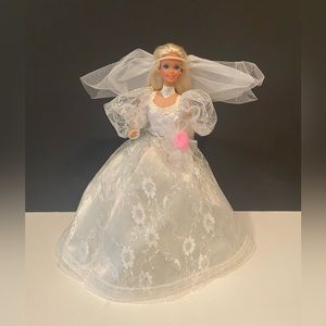 1989 Wedding Fantasy Barbie “The Ultimate Wedding Dream” Mattel Bride Doll